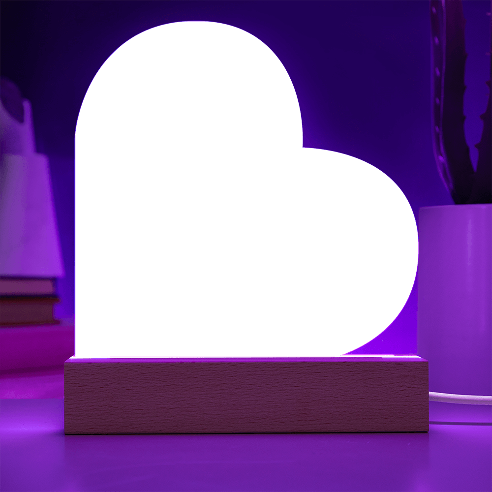 Plaque en acrylique gravée en forme de cœur